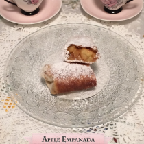The recipe for a delicious Homemade Apple Empanada